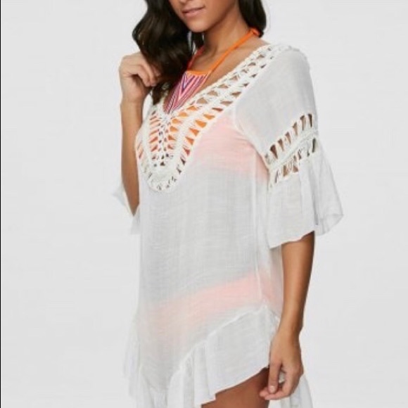 Pom Pom See-Through Crochet Tunic One Size - Picture 3 of 7